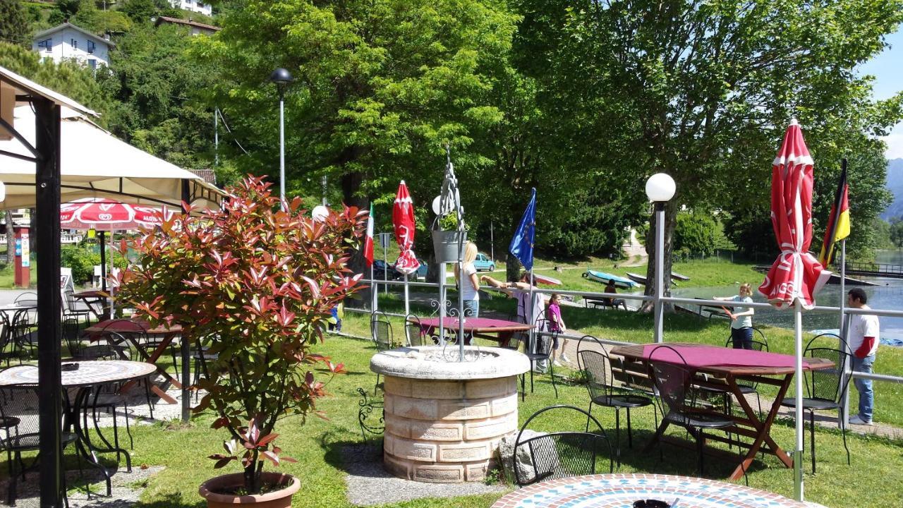 Albergo Al Lago Anfo Værelse billede