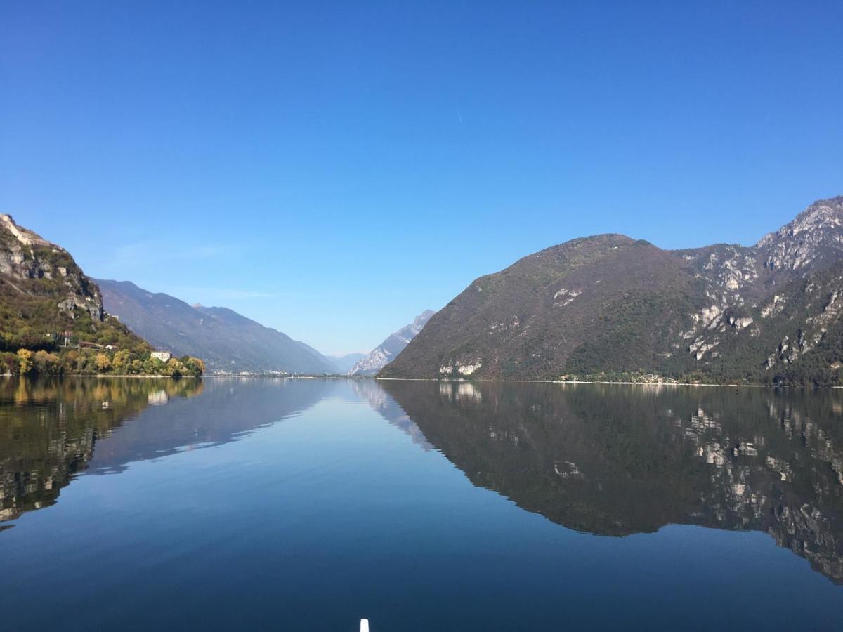 Albergo Al Lago Anfo Værelse billede